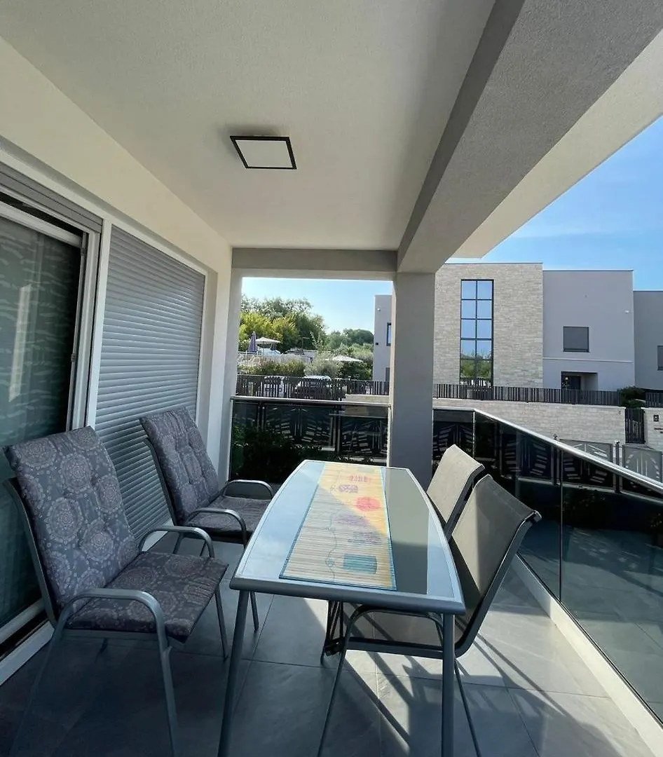 Villa Dominka Poreč Apartamento